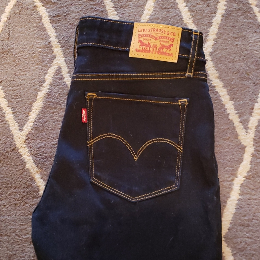 Levis  skinny  jeans